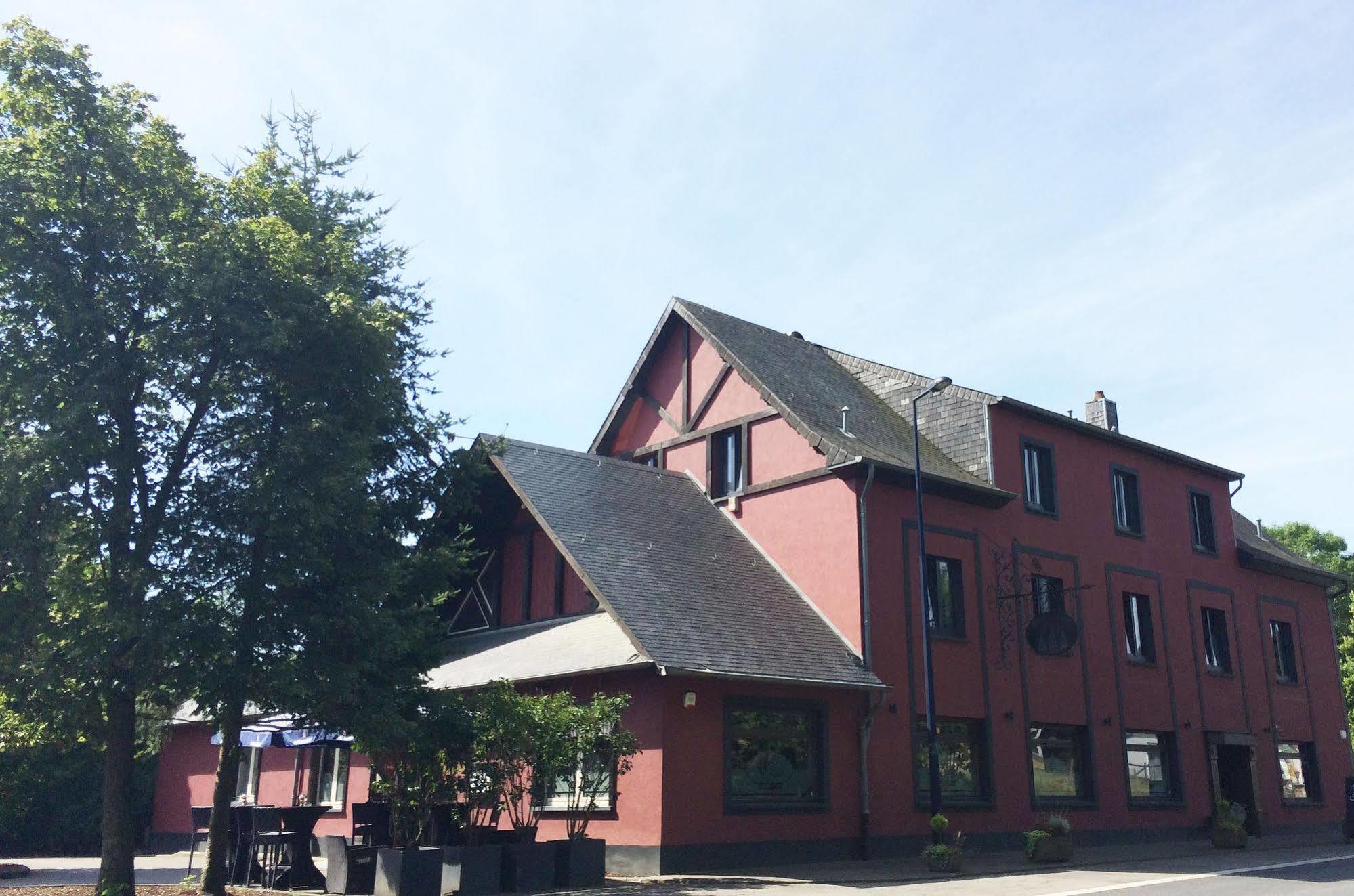 Hotel Restaurant Lamy Troisvierges Kültér fotó